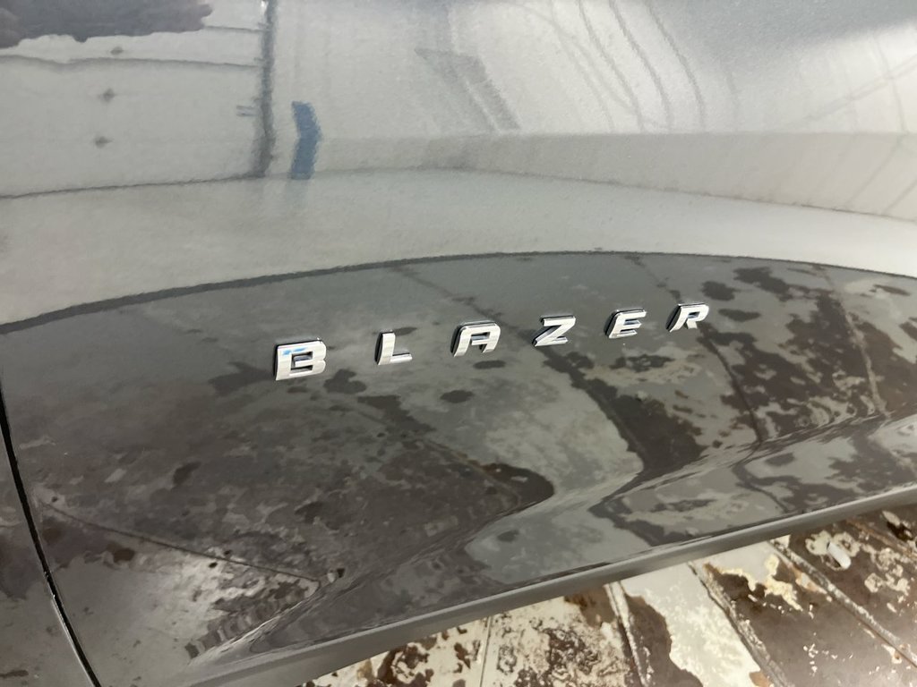 Used 2021 Chevrolet Blazer LT FWD image 25