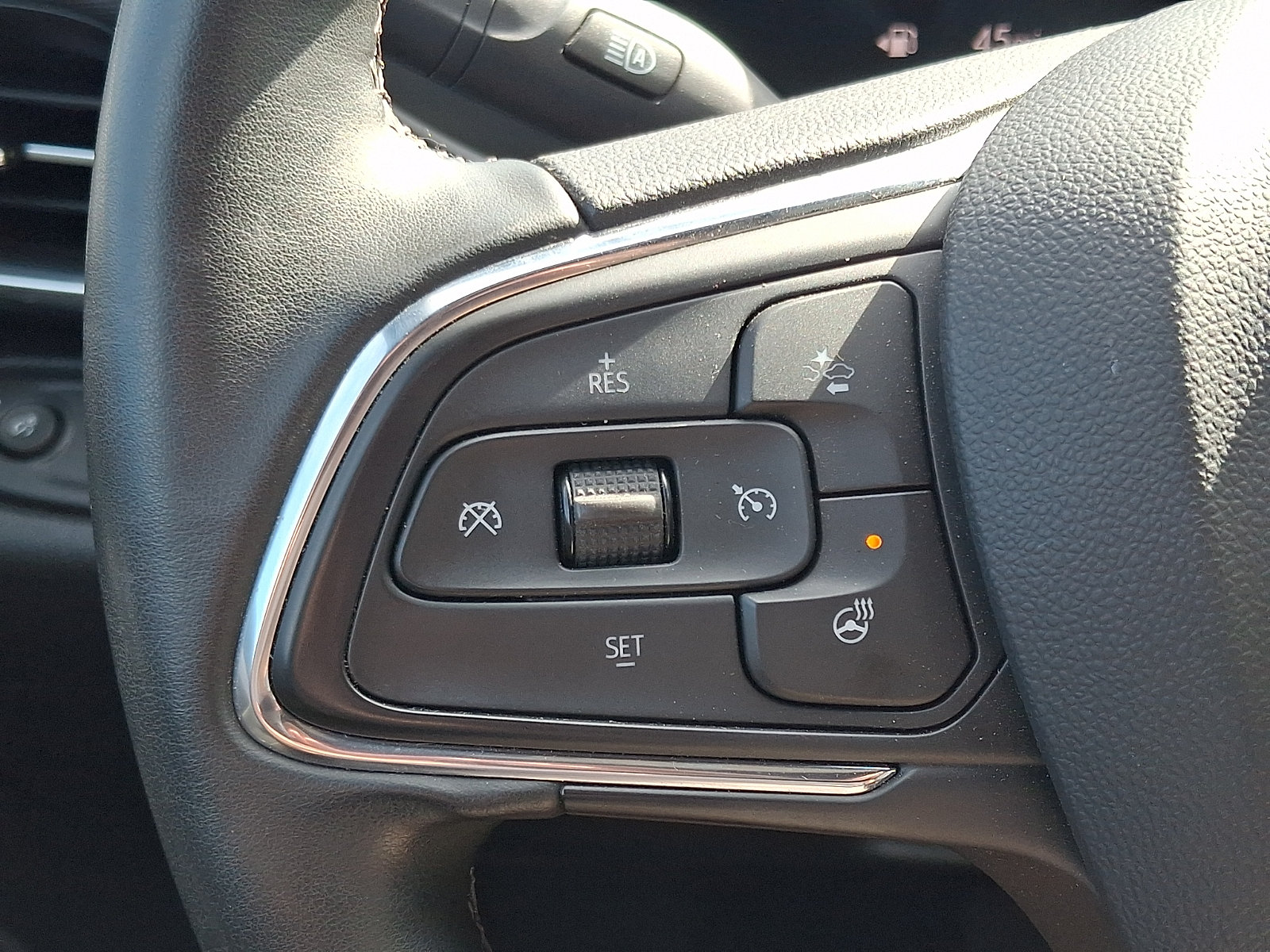 Used 2025 Buick Envista Preferred w/ Convenience I Package FWD image 21