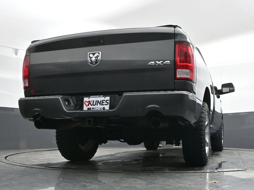 Used 2016 RAM 1500 Express image 38