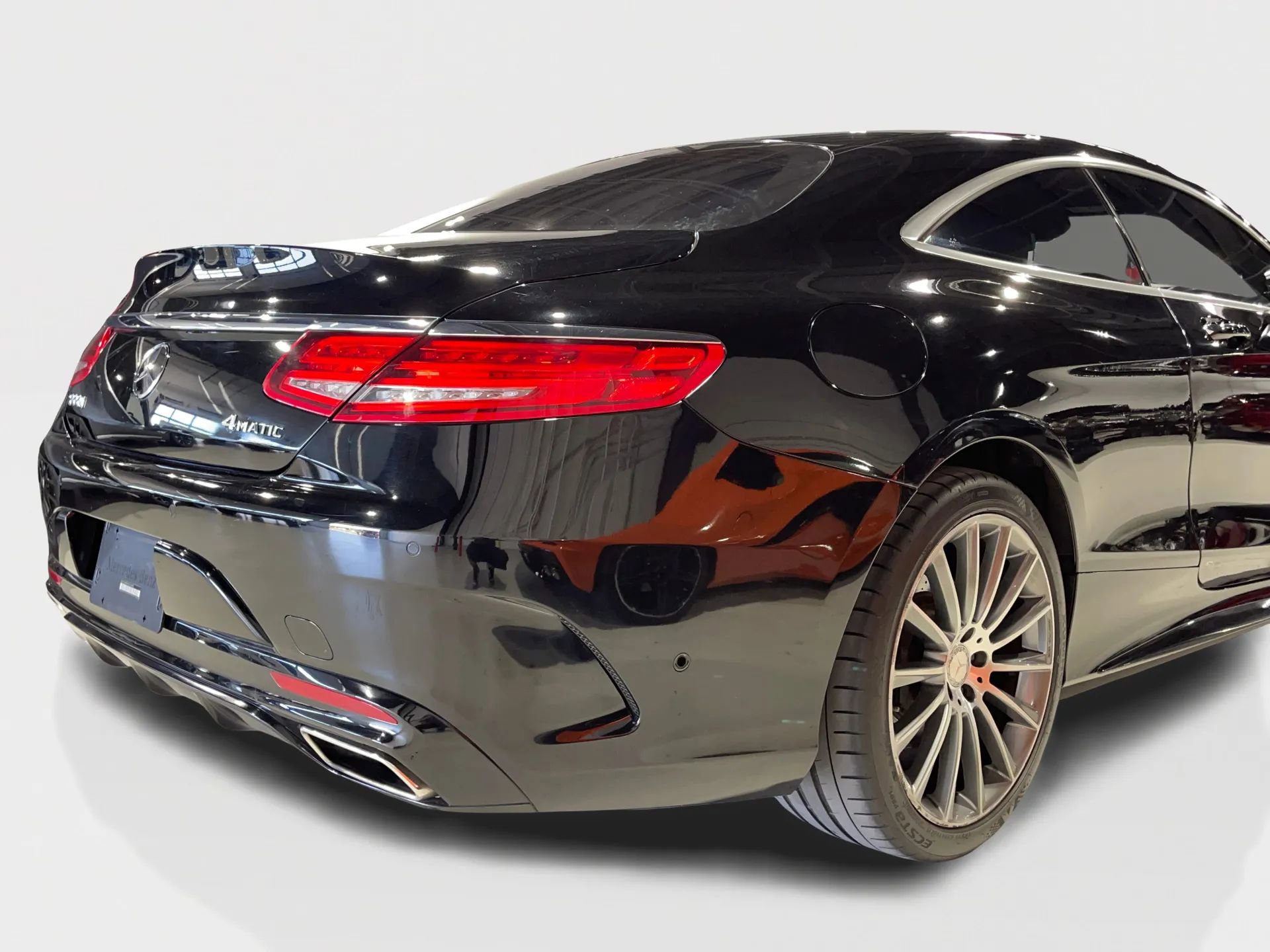 Used 2015 Mercedes-Benz S 550 4MATIC Coupe image 16