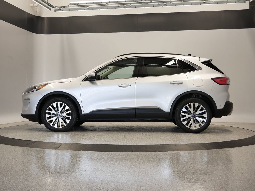 Used 2020 Ford Escape Titanium image 48