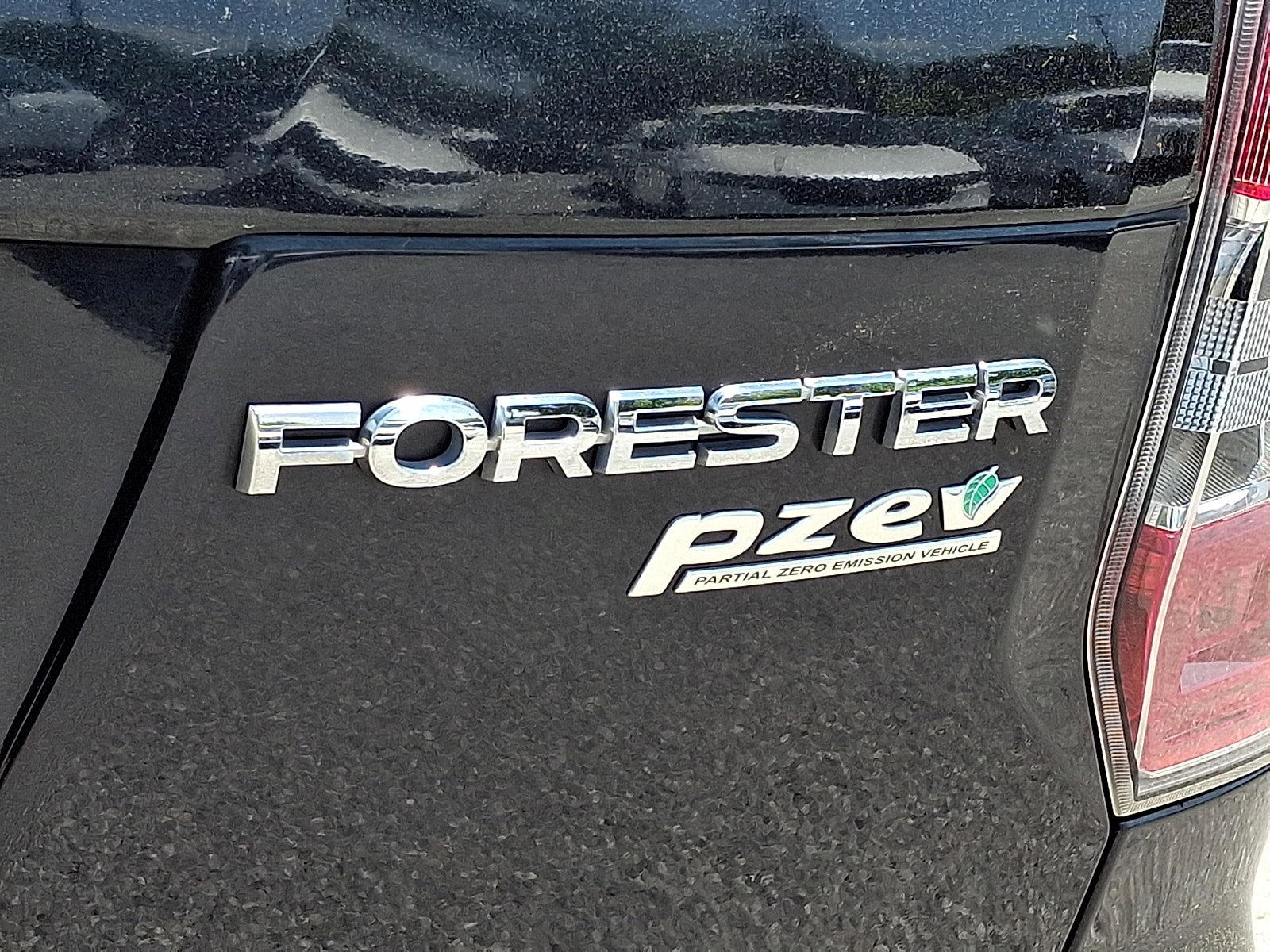 Used 2014 Subaru Forester 2.5i Premium w/ Popular Package #1 AWD/4WD image 29