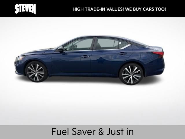 Used 2021 Nissan Altima 2.5 SR w/ SR Premium Package AWD/4WD image 3
