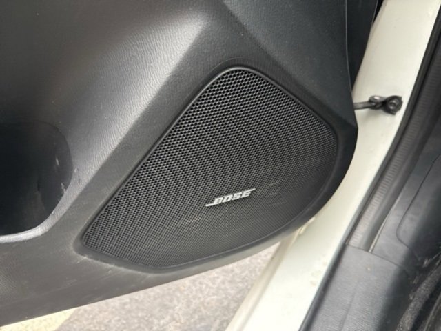 Used 2014 MAZDA MAZDA3 i Touring w/ Technology Package image 17