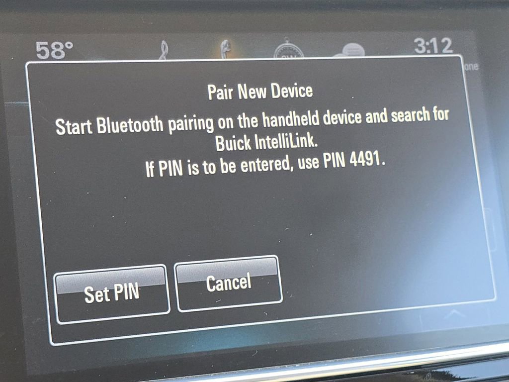Used 2018 Buick Encore Preferred image 5