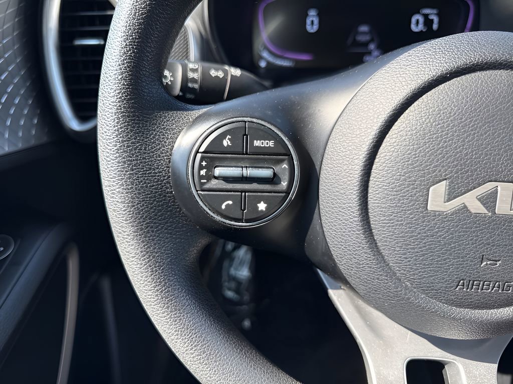 Used 2024 Kia Soul LX w/ Option Group 015 image 13