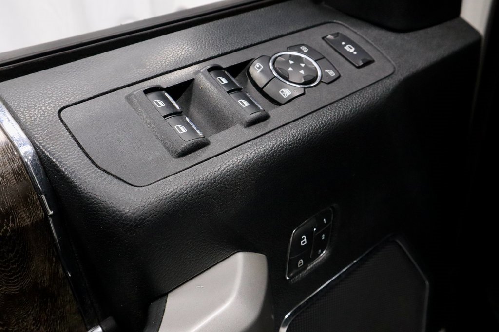 Used 2019 Ford F350 Lariat w/ Lariat Ultimate Package image 24