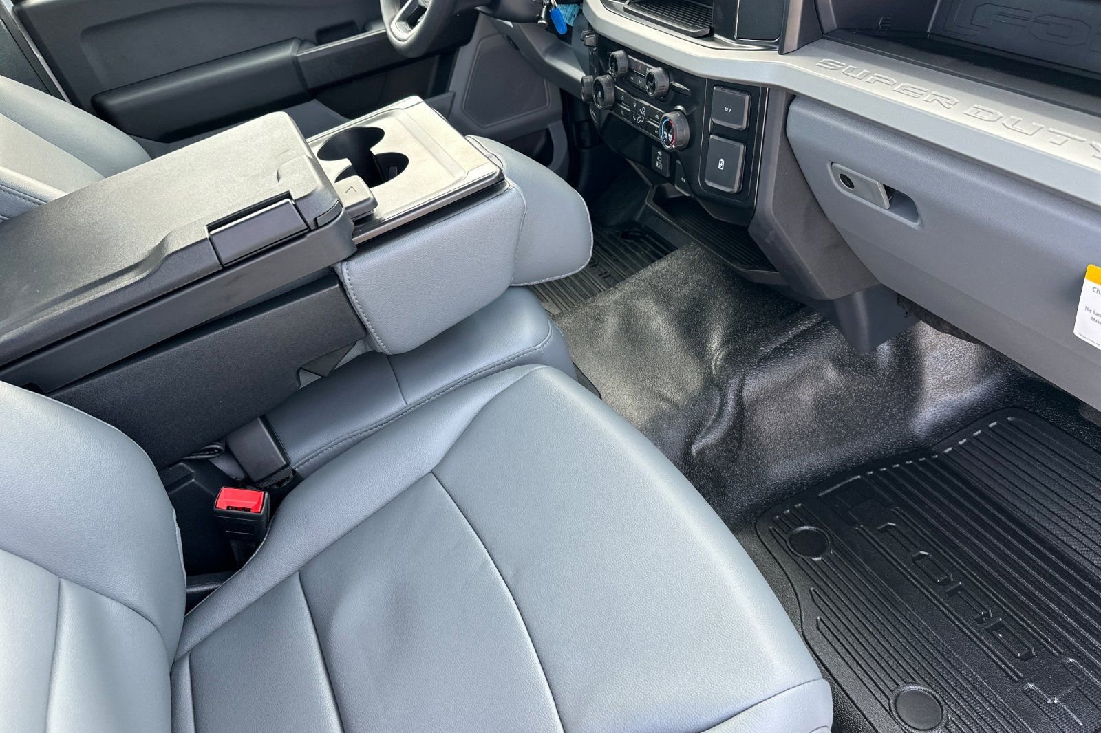 New 2025 Ford F550 2WD Regular Cab Super Duty image 26