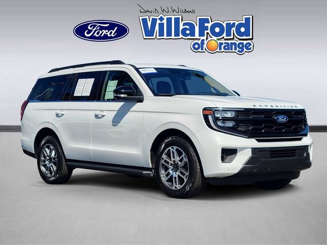Certified 2025 Ford Expedition Active AWD/4WD image 34