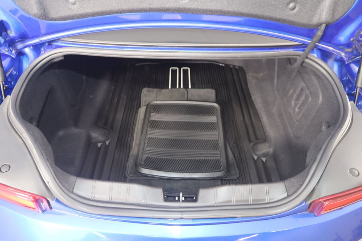 Used 2018 Chevrolet Camaro SS RWD image 62