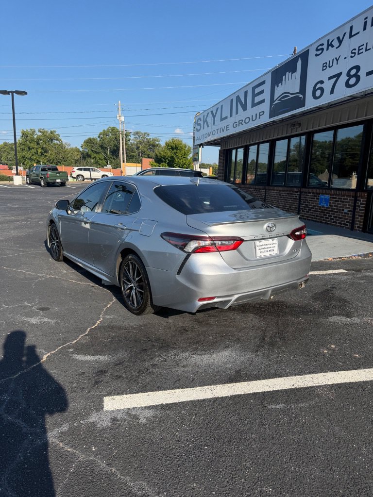 Used 2023 Toyota Camry SE w/ Convenience Package FWD image 7