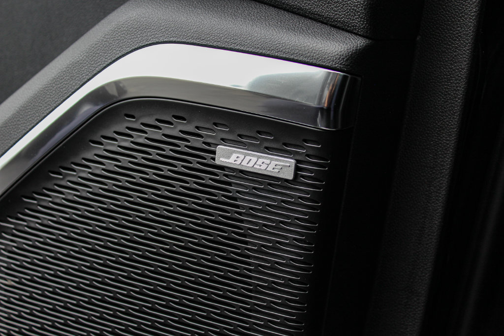 New 2026 Chevrolet Traverse RS w/ LPO, Floor Liner Package FWD image 13