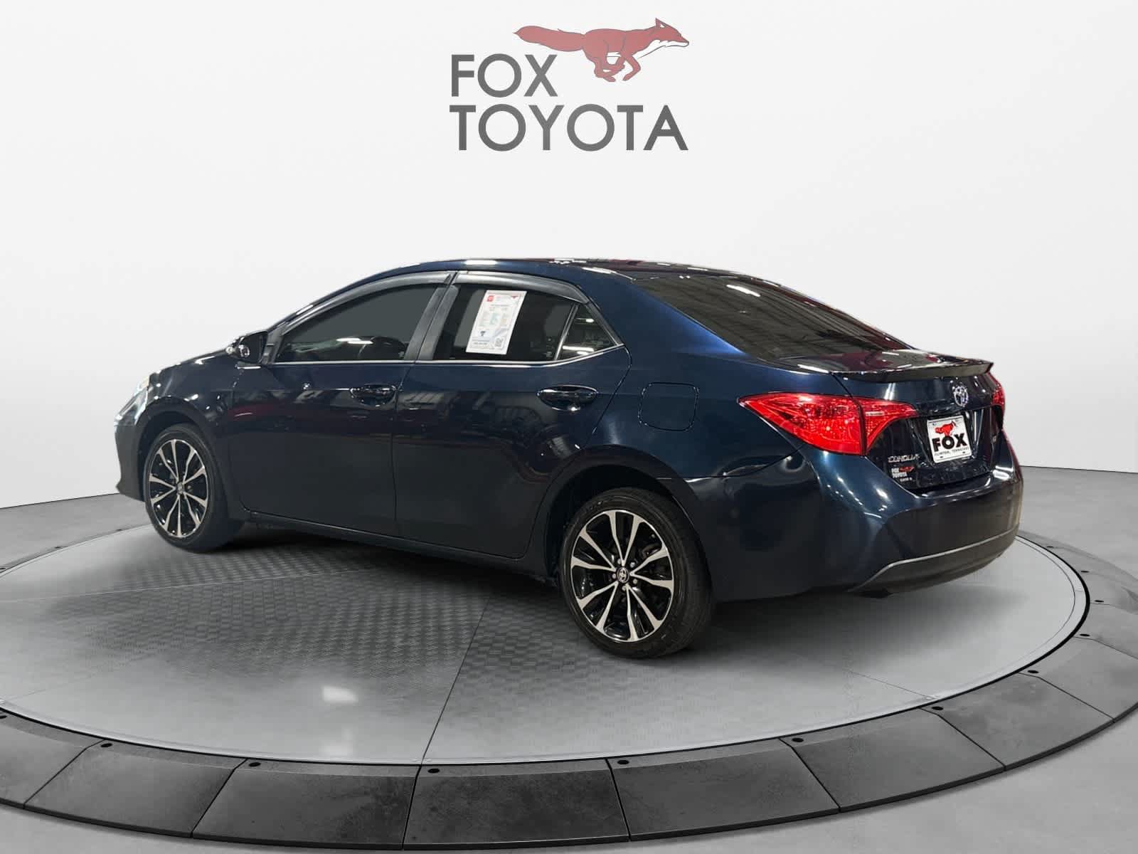 Used 2017 Toyota Corolla SE FWD image 4