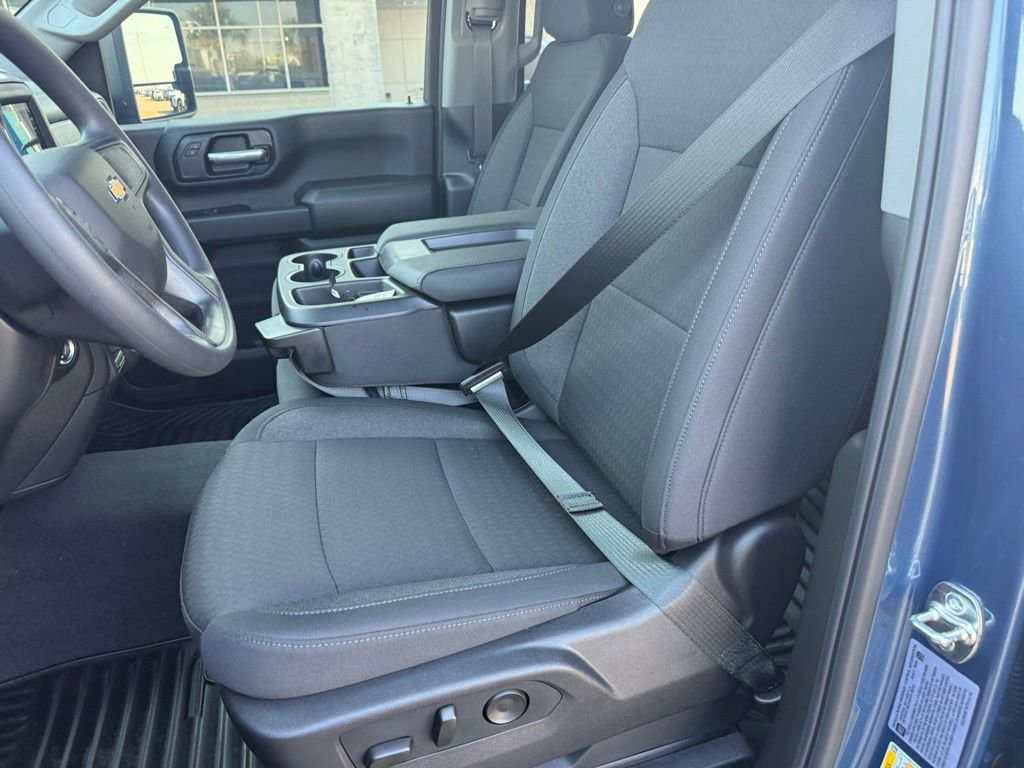 New 2026 Chevrolet Silverado 2500 Custom w/ Custom Value Package AWD/4WD image 26