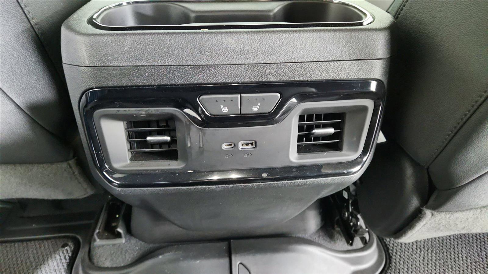 Used 2023 GMC Sierra 1500 AT4 w/ Technology Package image 23