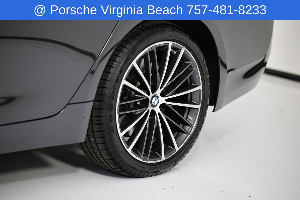 Used 2023 BMW 540i xDrive w/ Premium Package AWD/4WD image 12