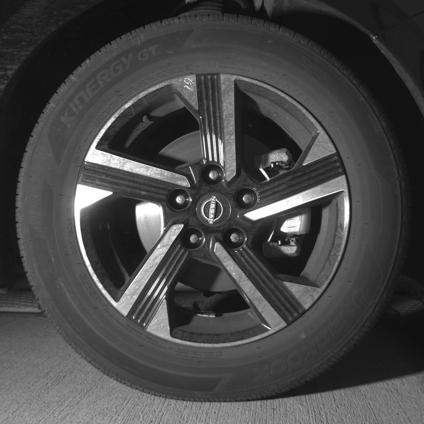 Used 2025 Nissan Sentra SV image 13