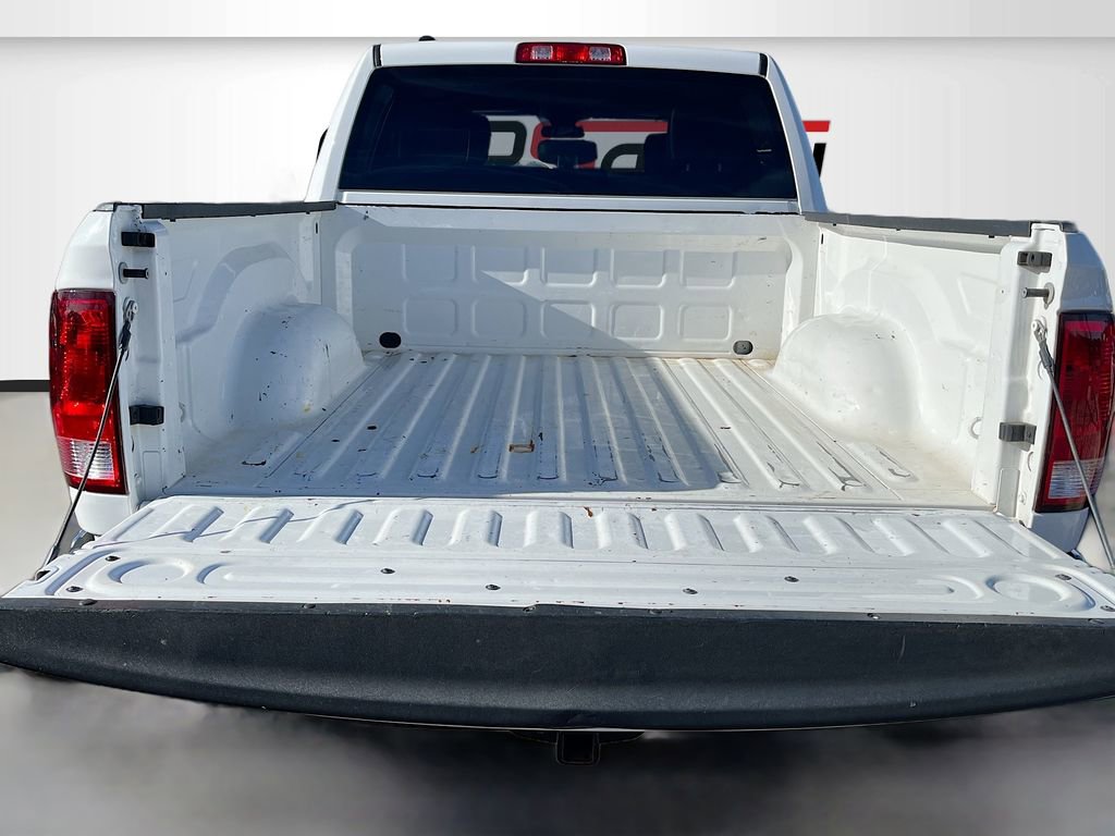Used 2021 RAM 1500 Tradesman w/ Chrome Appearance Group AWD/4WD image 23