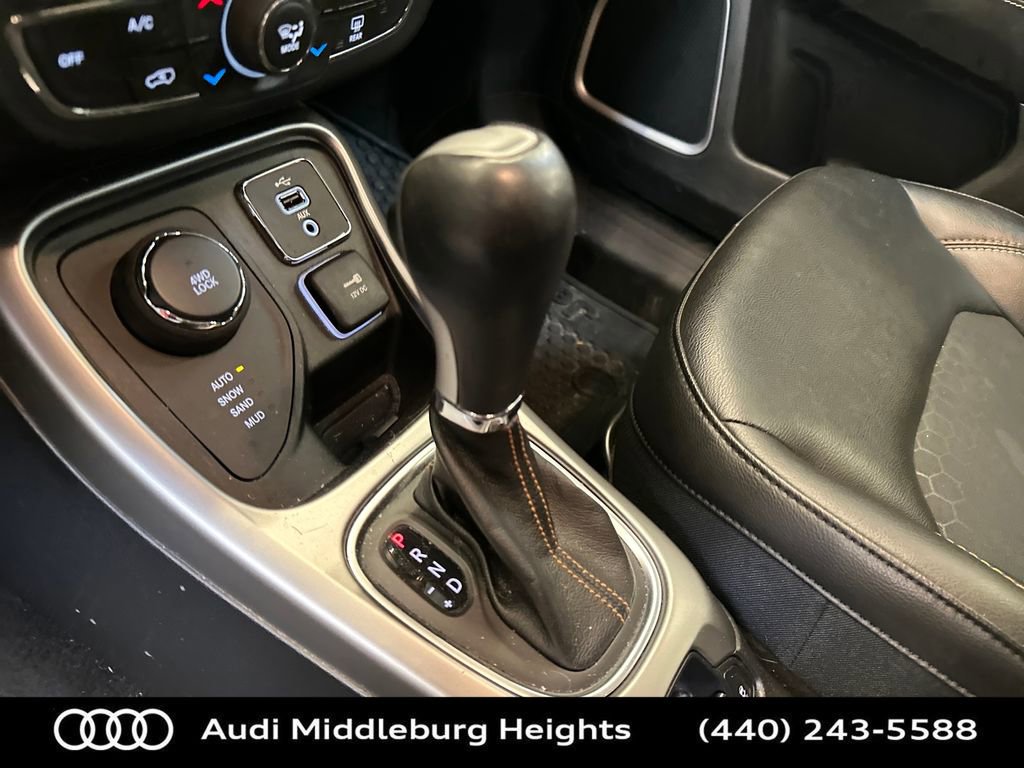 Used 2018 Jeep Compass Latitude w/ Popular Equipment Group image 26