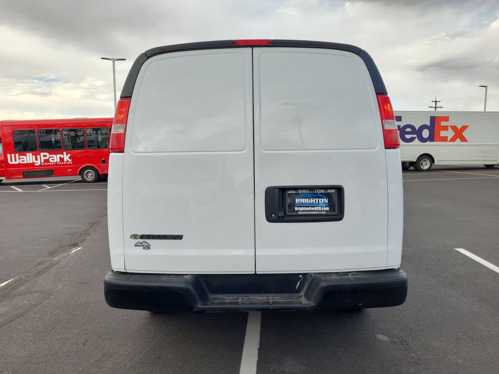 Used 2023 Chevrolet Express 2500 Extended w/ Driver Convenience Package RWD image 4