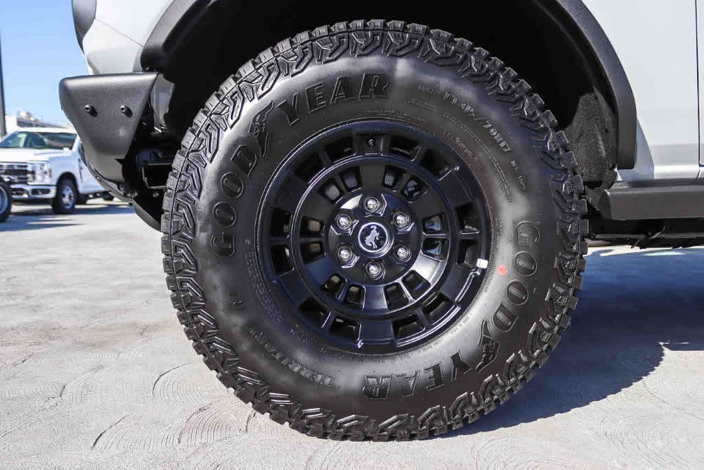New 2026 Ford Bronco Badlands AWD/4WD image 6