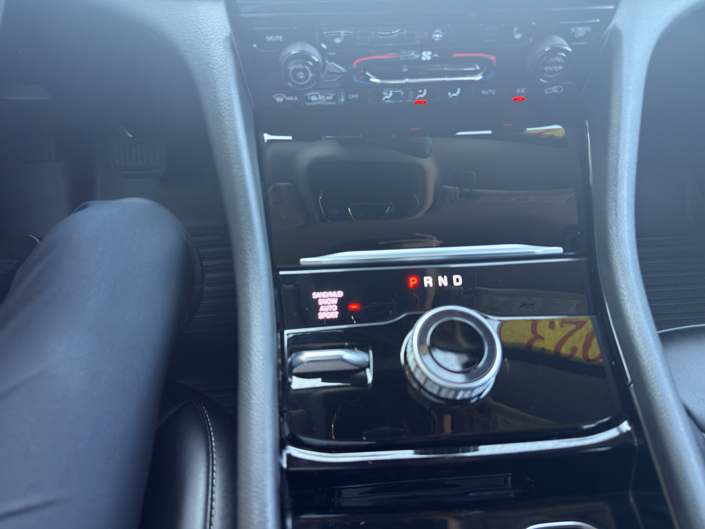 Used 2023 Jeep Grand Cherokee Limited AWD/4WD image 23