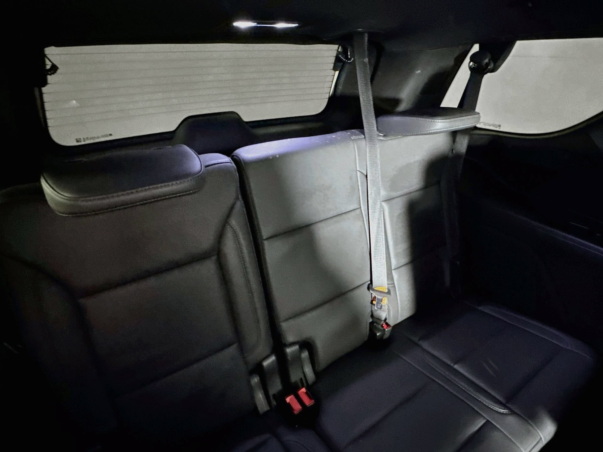 Used 2023 Chevrolet Tahoe Z71 w/ Luxury Package AWD/4WD image 30