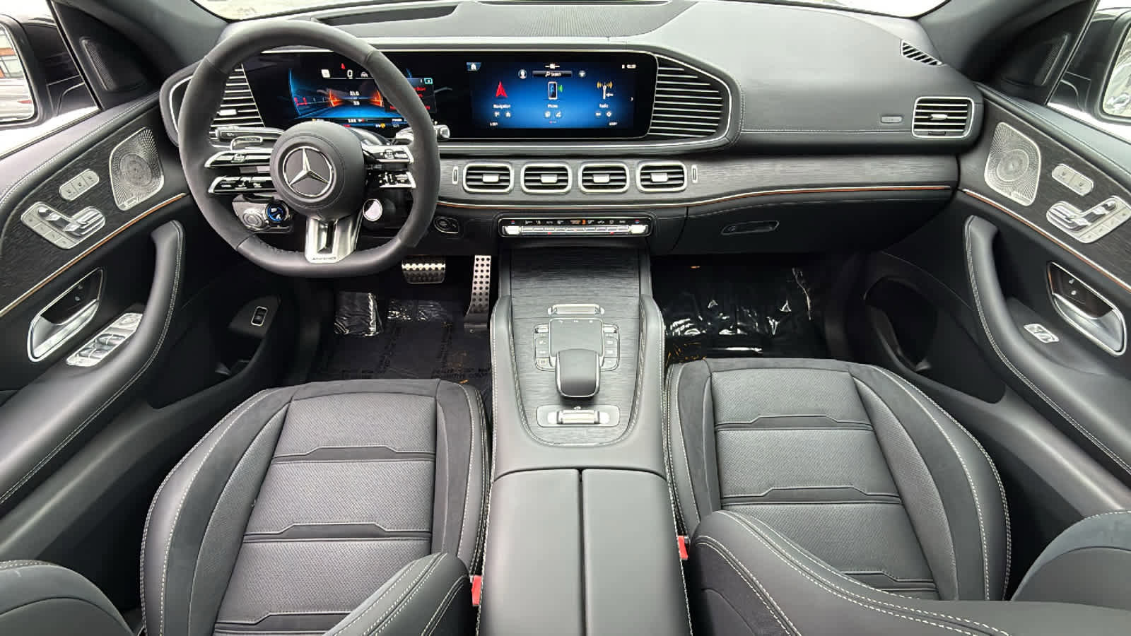 New 2026 Mercedes-Benz GLE 53 AMG 4MATIC Coupe image 30