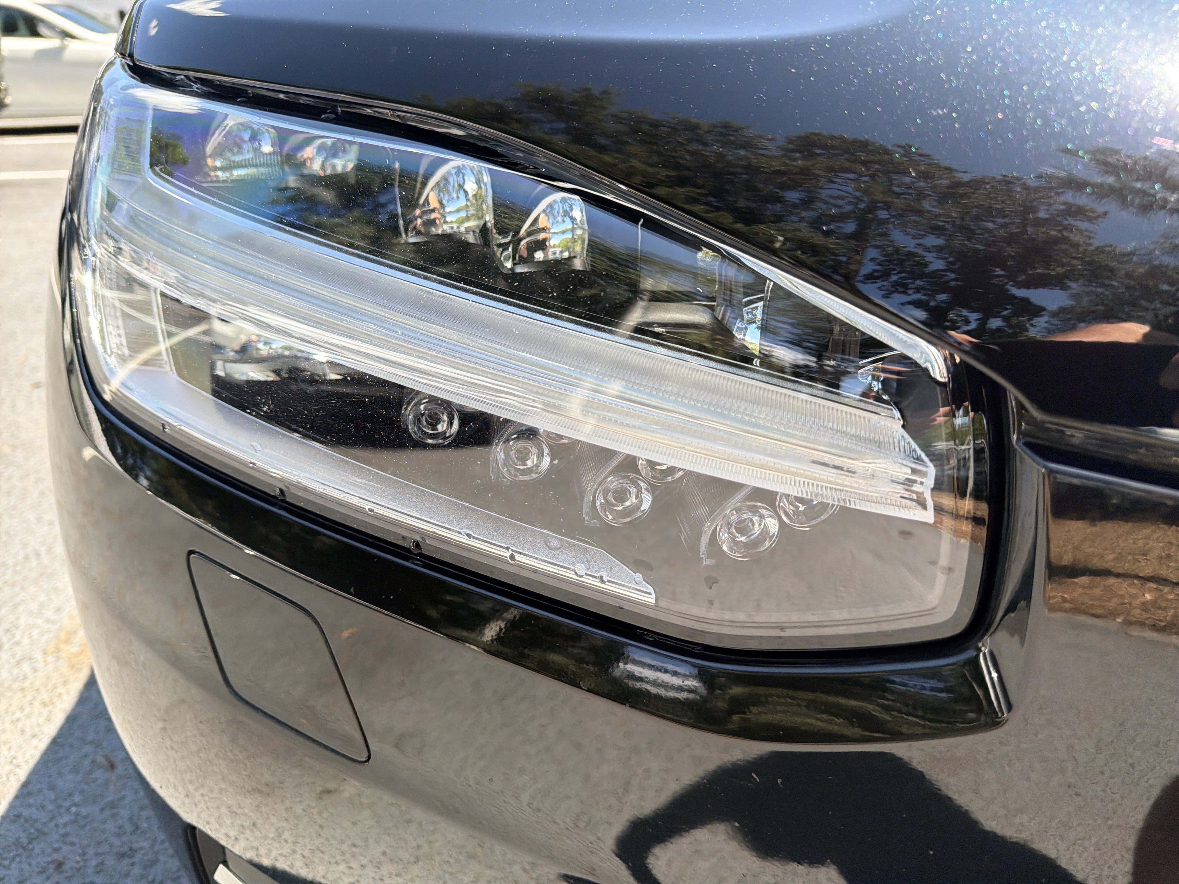 Used 2023 Volvo XC90 B6 Plus AWD/4WD image 12