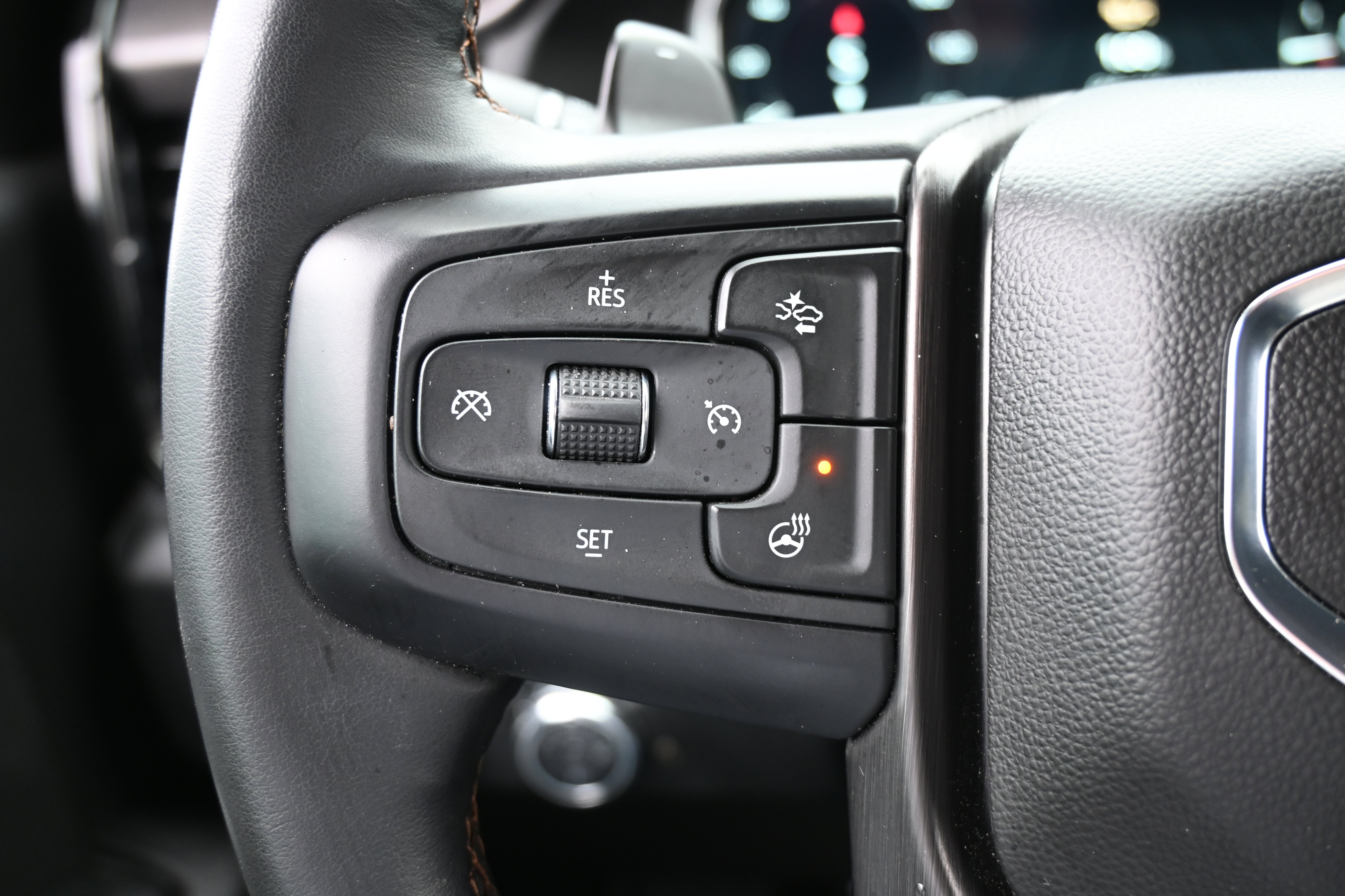 Used 2023 GMC Sierra 1500 AT4 w/ AT4 Premium Package image 19