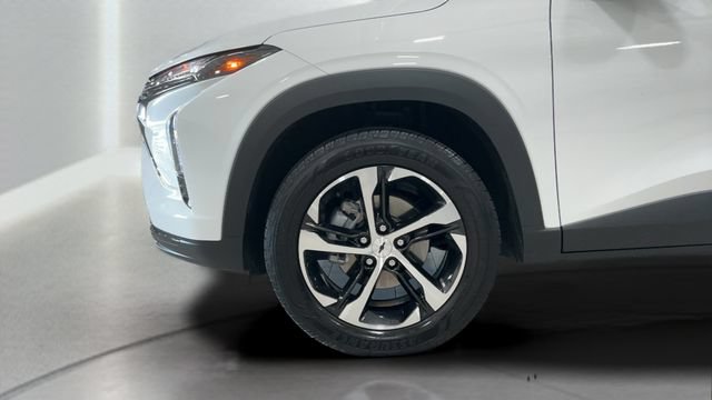 Used 2024 Chevrolet Trax RS w/ Driver Confidence Package FWD image 22