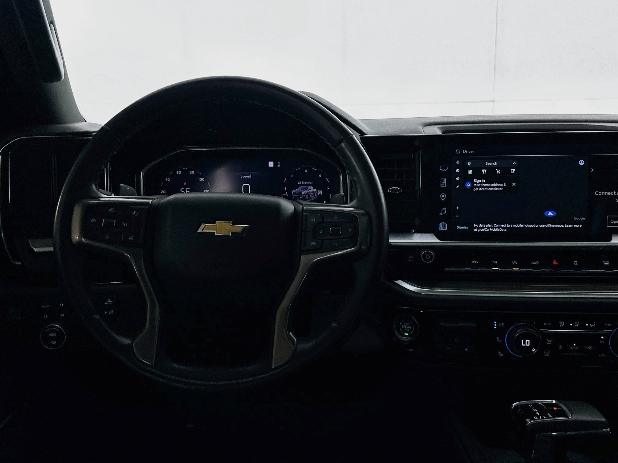 Used 2022 Chevrolet Silverado 1500 High Country w/ High Country Premium Package AWD/4WD image 18