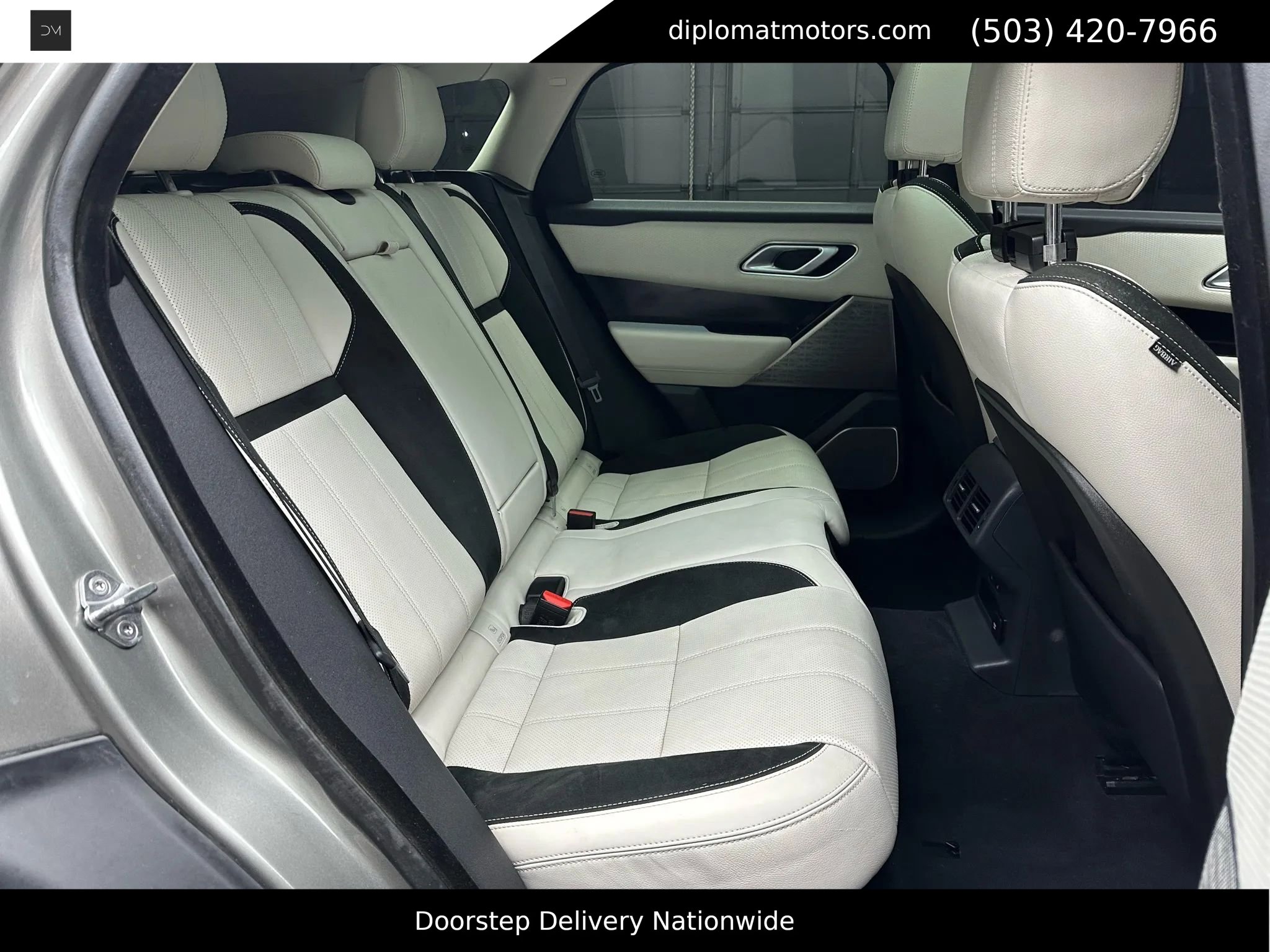Used 2019 Land Rover Range Rover Velar R-Dynamic SE image 22