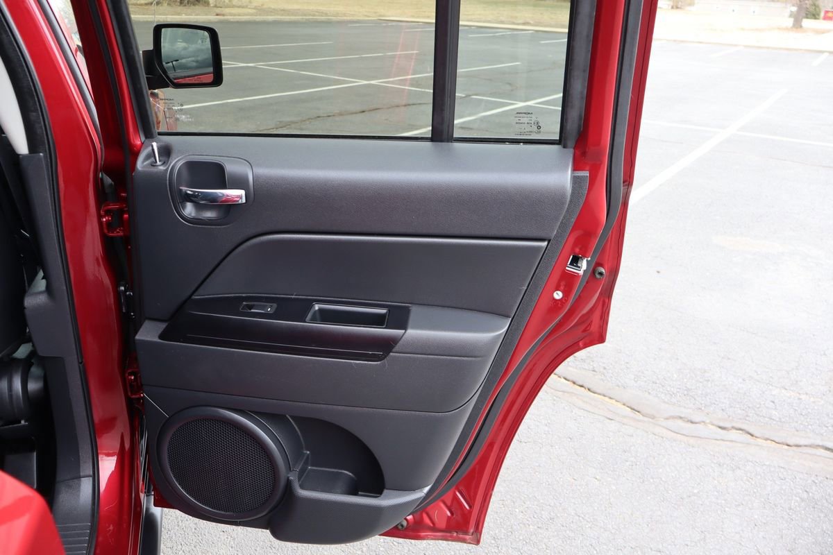 Used 2016 Jeep Patriot High Altitude image 25