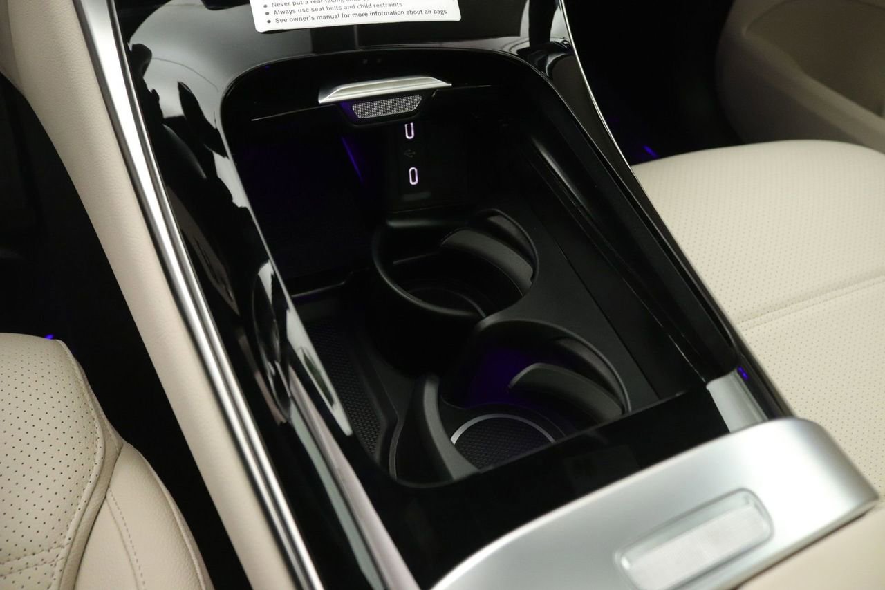 New 2026 Mercedes-Benz GLC 300 image 7