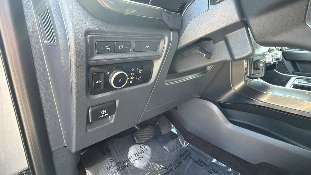 Used 2023 Ford F150 XLT w/ Equipment Group 302A High RWD image 14