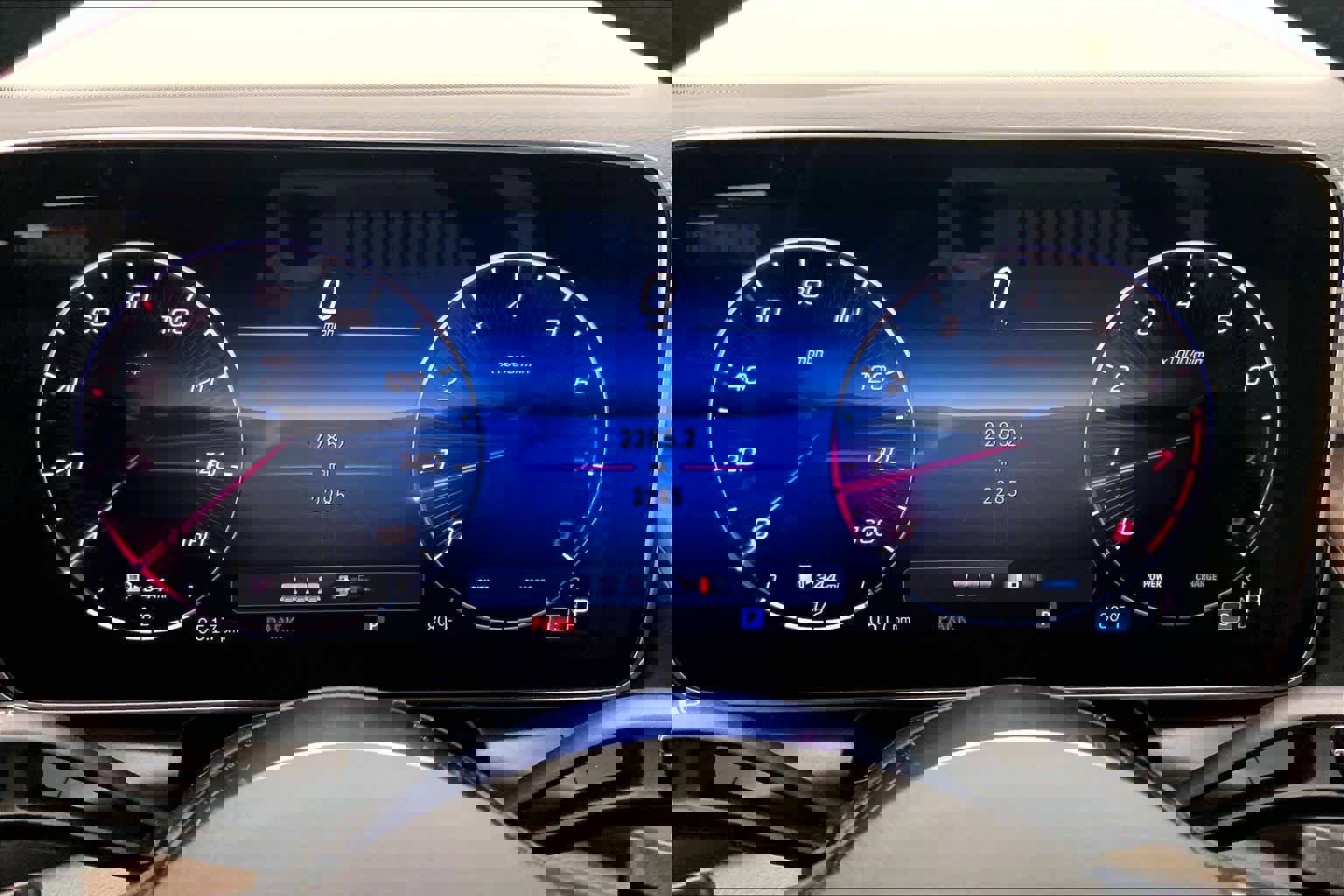 Used 2026 Mercedes-Benz GLC 300 image 23