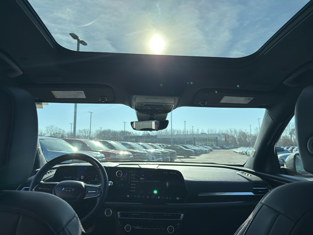 Certified 2024 Chevrolet Traverse RS w/ LPO, Floor Liner Package image 29