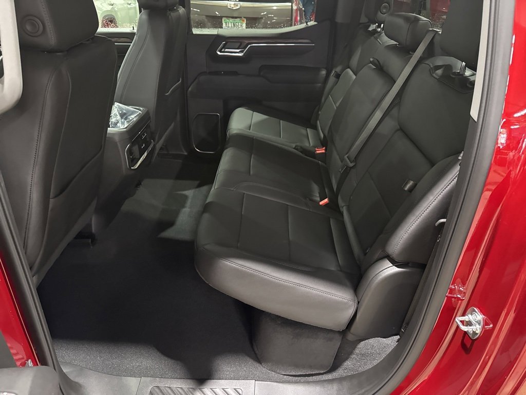 New 2026 GMC Sierra 1500 SLT w/ SLT Premium Plus Package image 40