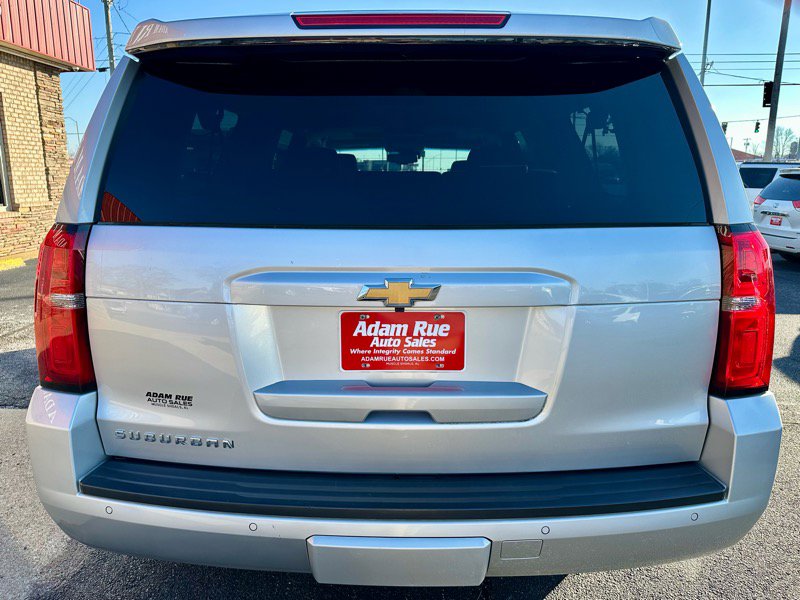 Used 2018 Chevrolet Suburban LT w/ LT Signature Package image 6