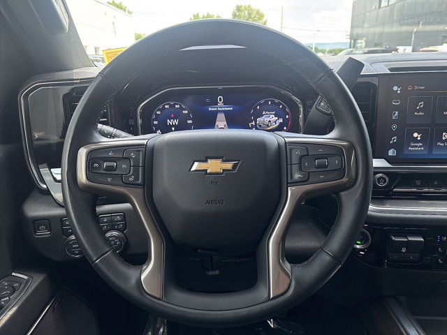 Used 2024 Chevrolet Silverado 2500 High Country w/ High Country Premium Package AWD/4WD image 8