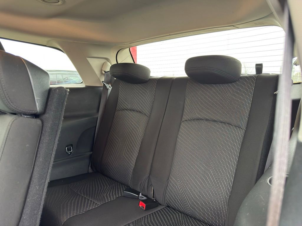 Used 2020 Dodge Journey SE w/ SE Popular Equipment Group image 25