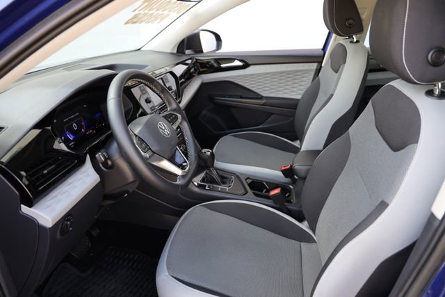 Used 2023 Volkswagen Taos S image 10