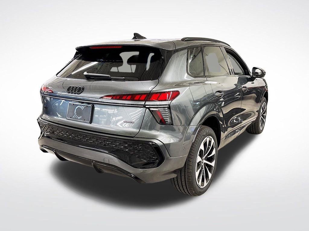 New 2026 Audi Q3 quattro 2.0T image 5