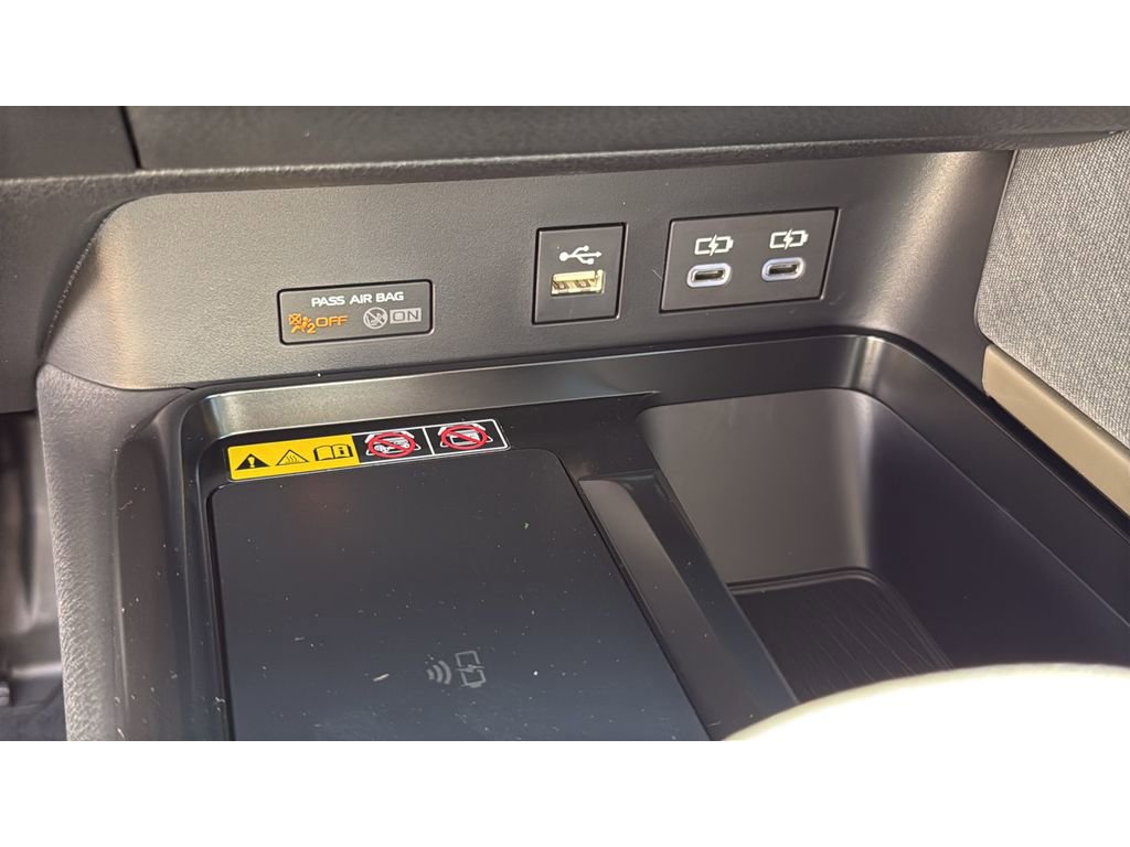 New 2026 Toyota Camry LE AWD/4WD image 25