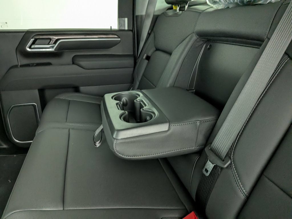 New 2026 Chevrolet Silverado 2500 LTZ w/ LTZ Plus Package AWD/4WD image 30