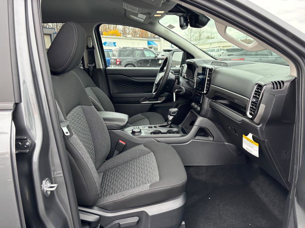 New 2025 Ford Ranger XLT w/ Technology Package AWD/4WD image 15
