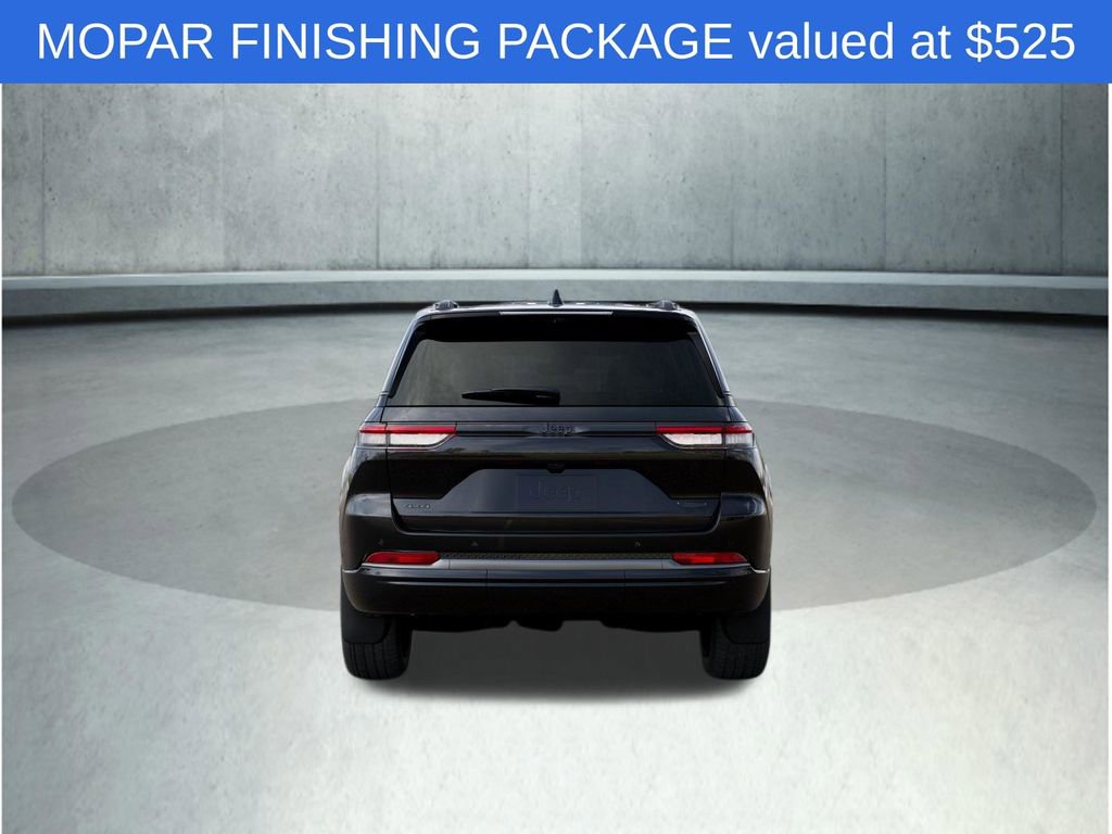 New 2026 Jeep Grand Cherokee Summit w/ Obsidian Package AWD/4WD image 9