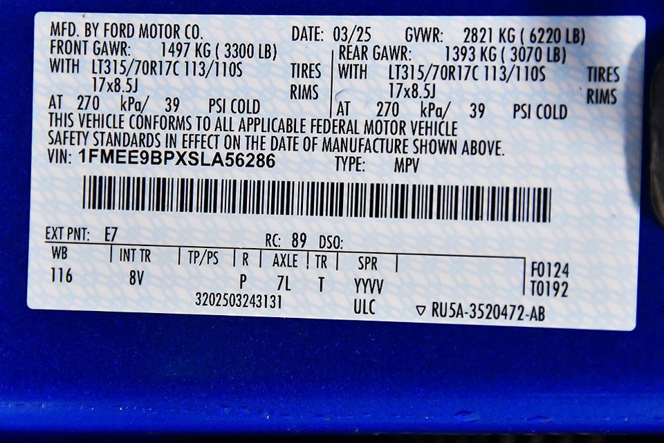 Used 2025 Ford Bronco Badlands image 14