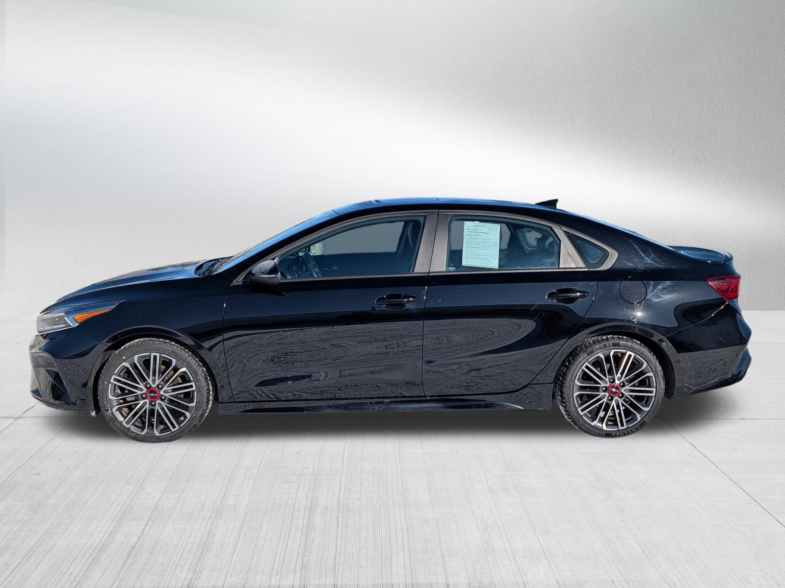 Used 2022 Kia Forte GT w/ GT2 Package image 4